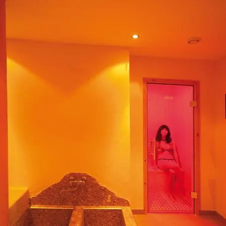 Garni Alpendiamant Hotel 4*