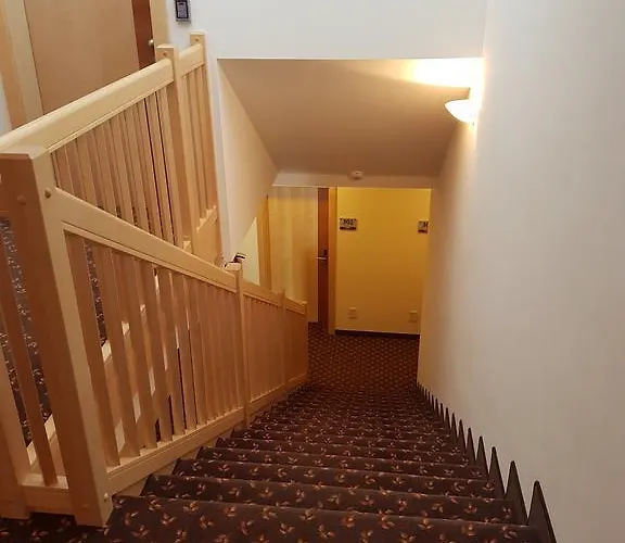 Garni Alpendiamant 4* فس