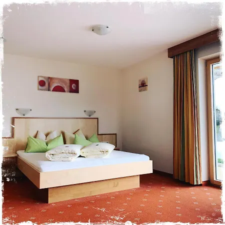 Garni Alpendiamant 4* Fiss